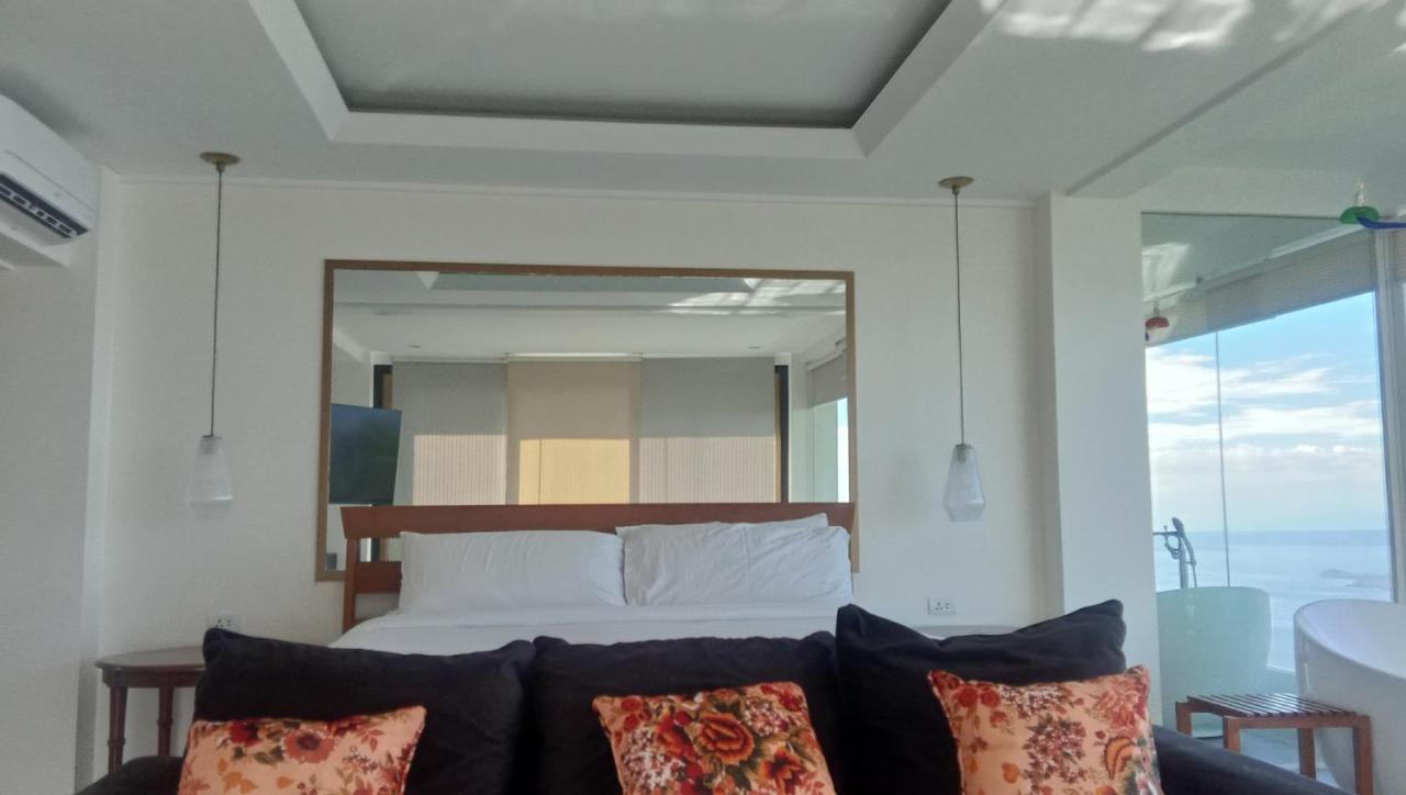 The Carmelence View Bed & Breakfast Tagaytay City Exterior photo