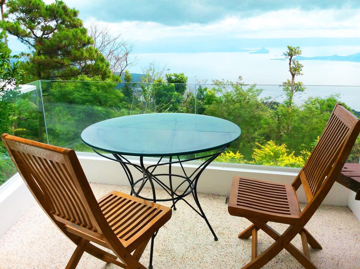 The Carmelence View Bed & Breakfast Tagaytay City Exterior photo