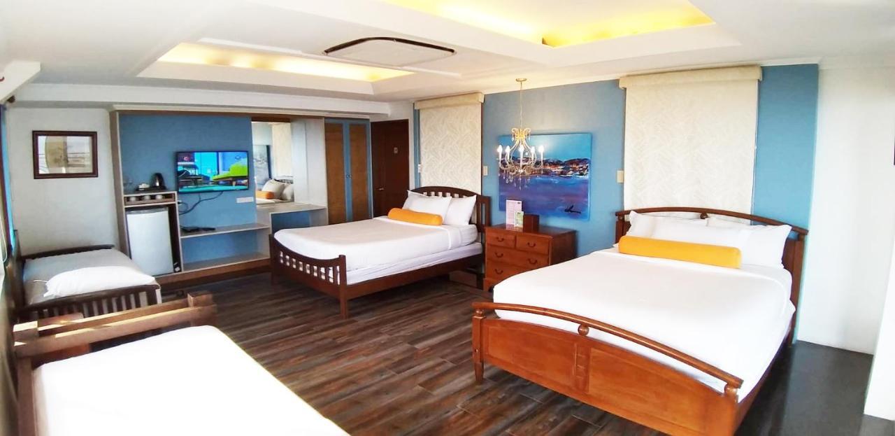 The Carmelence View Bed & Breakfast Tagaytay City Exterior photo